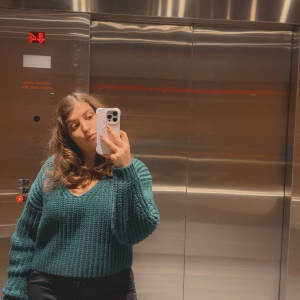 Meet your Posher, Emily